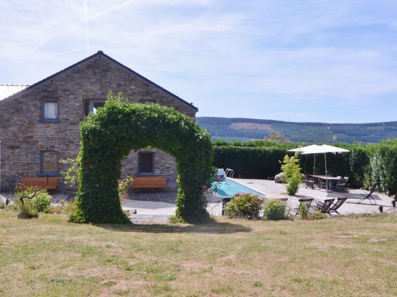 Gorgeous Holiday Home In Stoumont With Garden Luaran gambar