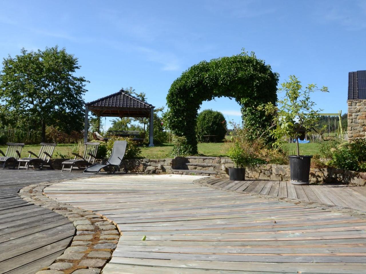 Gorgeous Holiday Home In Stoumont With Garden Luaran gambar