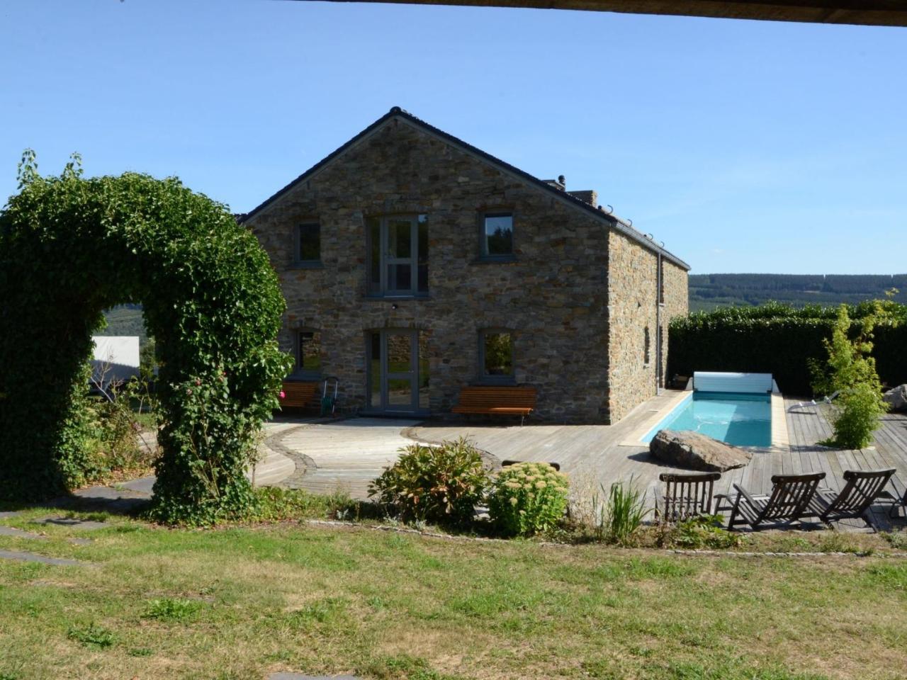 Gorgeous Holiday Home In Stoumont With Garden Luaran gambar