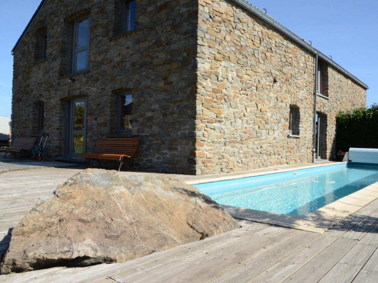 Gorgeous Holiday Home In Stoumont With Garden Luaran gambar